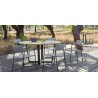 Round outdoor dining table Fuse by Manutti - Lava frame, teak top