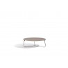 Table lounge ronde pour l'extérieur Mood de Manutti - Cadre blanc, plateau céramique quartz