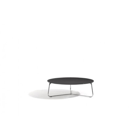 Round outdoor lounge table Mood by Manutti - White frame, black acid etched top