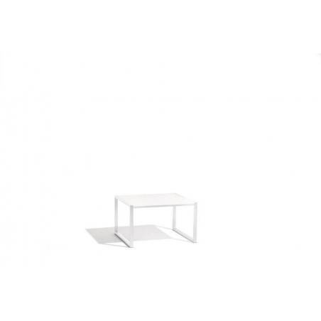 Table lounge pour l'extérieur Latona de Manutti - Cadre blanc, plateau verre dépoli blanc