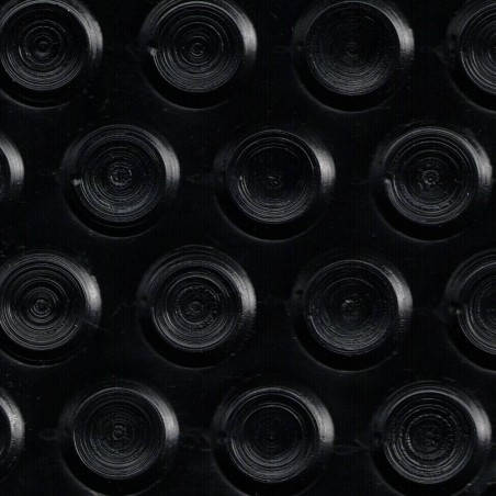 Black pelletized rubber carpet