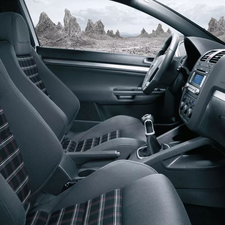 Tissu uni origine côtés de sièges pour Volkswagen Golf 5 et Golf 6 GTI GTD