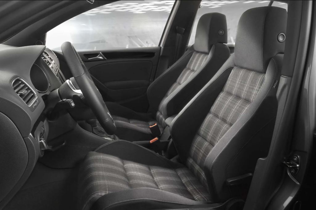 Tissu nid d'abeille anthracite pour ciel de toit Volkswagen Golf 6